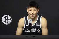 💪🏻加油!追梦人!崔永熙和河村勇辉今日均没有得到出场机会
